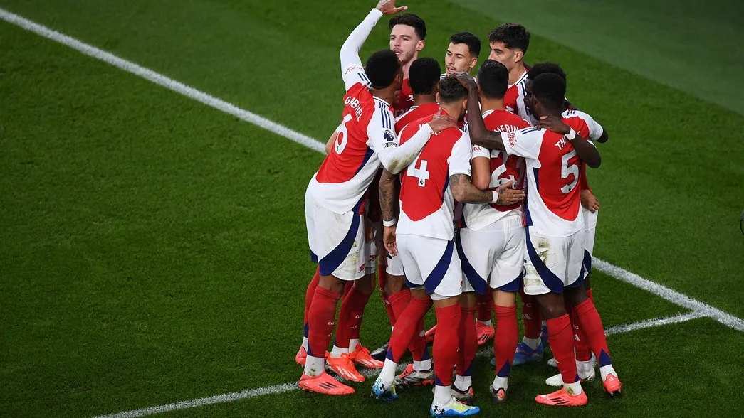 Carragher Compares Arteta to Mourinho After Arsenal's Draw with Liverpool