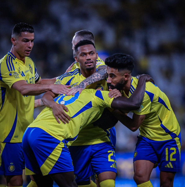 Ronaldo im tiếng, Al Nassr thua cay đắng trước đội bóng của Benzema