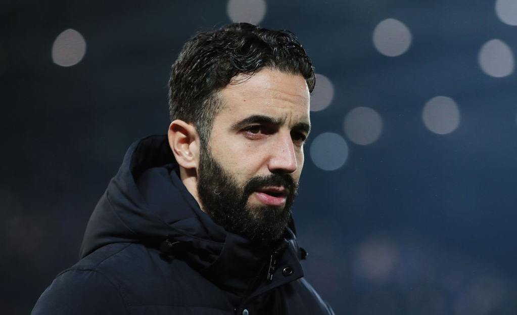 Sporting Lisbon head coach Rúben Amorim has tentatively agreed to take over at Manchester United