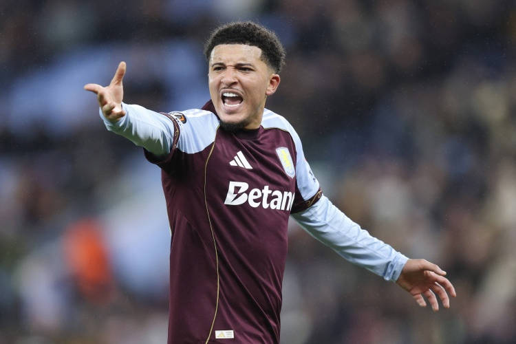 The Sun: Man Utd quyết định để Sancho ra đi theo dạng chuyển nhượng tự do, anh ấy hiện đang hưởng mức lương 200.000 bảng/tuần