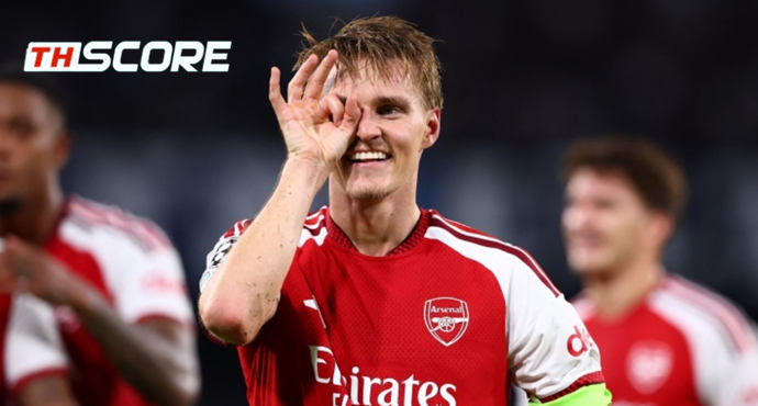 ยูฟ่าแชมเปียนส์ลีก - นาโปลี 0-1 อาร์เซน่อล