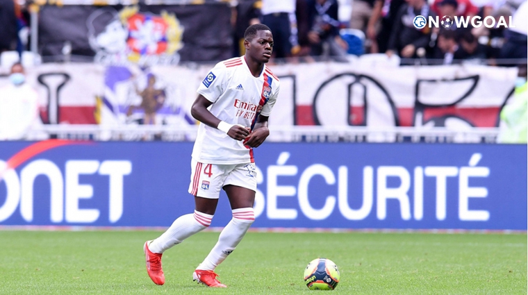 ​Aston Villa, Chelsea, Real Madrid in Castello Lukeba chase