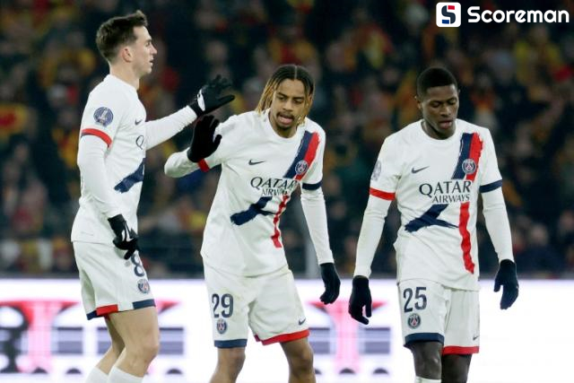PSG, 랑스에 2-1 역전승...' 이강인 60분 활약 '