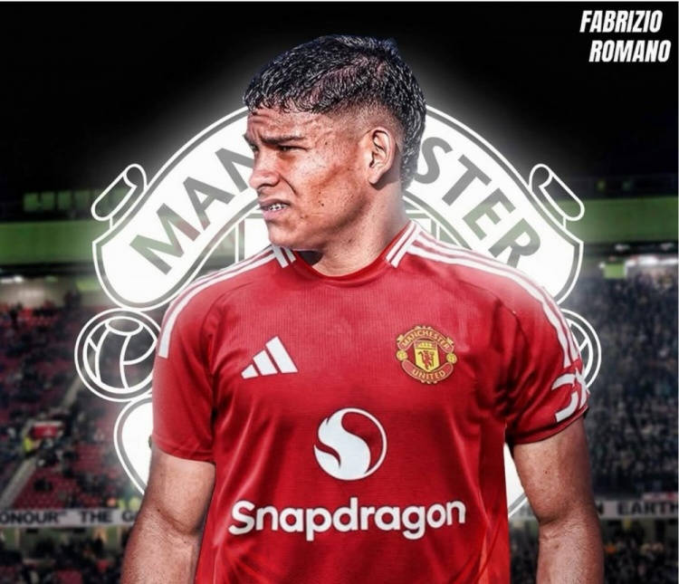 Sky Sports: Diego Leon đang bay sang Anh và sắp hoàn thủ tục gia nhập Manchester United