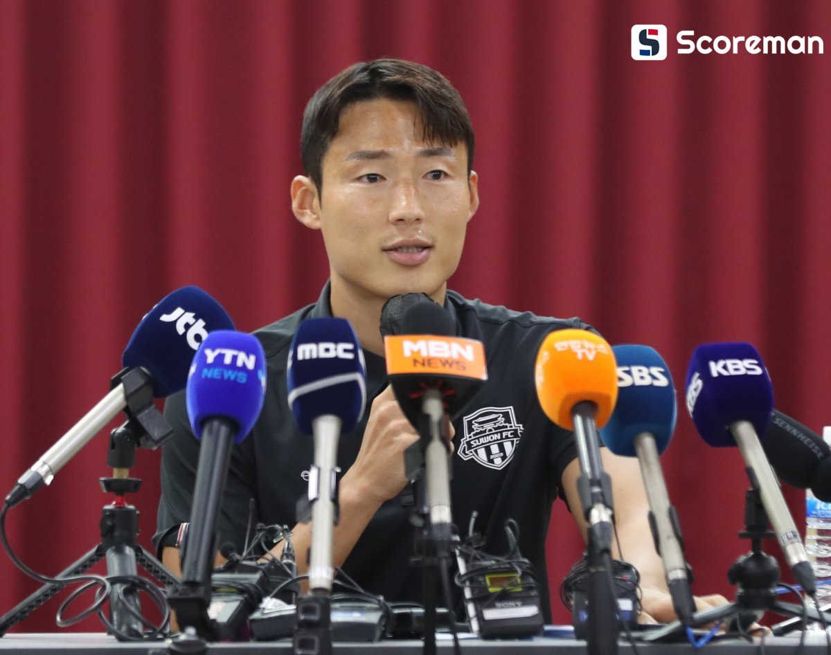 손준호, K리그2 충남아산 유니폼 입고 다시 뛴다