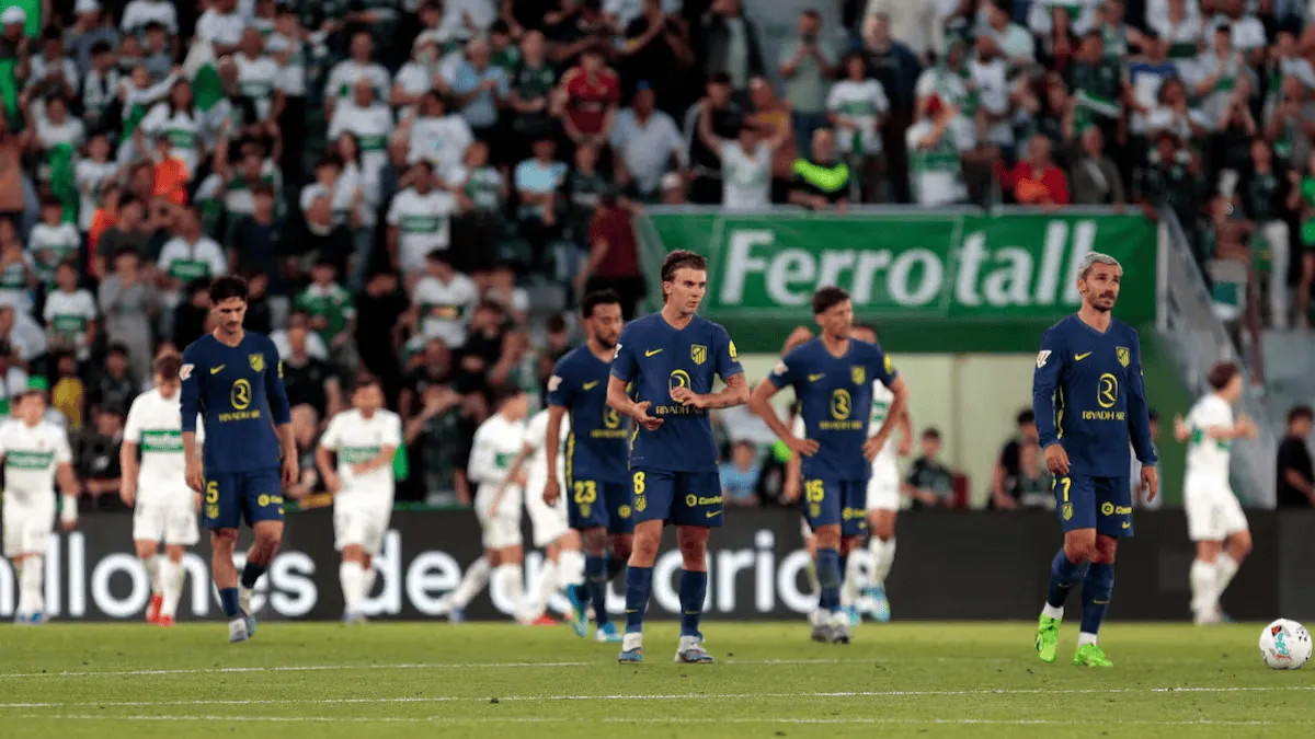 Atlético Madrid đã thua 16 trận trên mọi đấu trường và thủng lưới 70 bàn trong mùa này, là những kỷ lục tệ nhất dưới thời Simeone