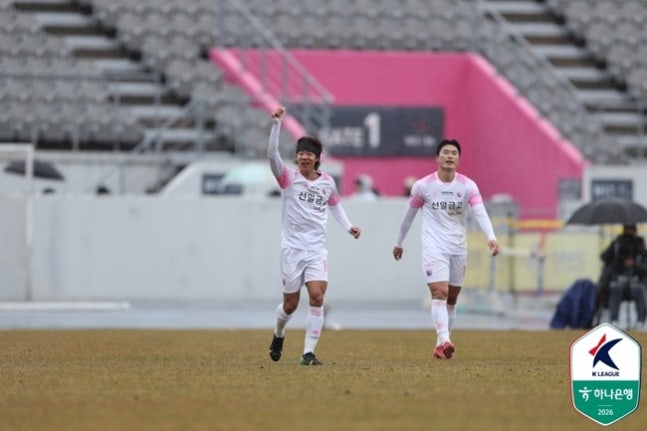 'K리그' 쉽지 않네... ‘신생팀의 아쉬운 출발’ 김해·파주 역전패, 용인은 무승부