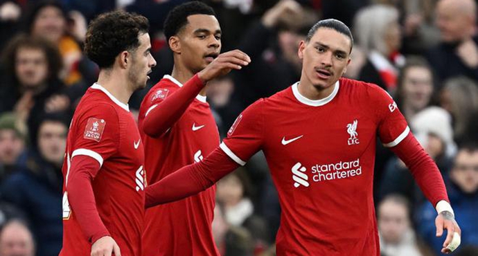 ยอดเยี่ยม！ลิเวอร์พูล 4-1 เชลซี ครองรายการ