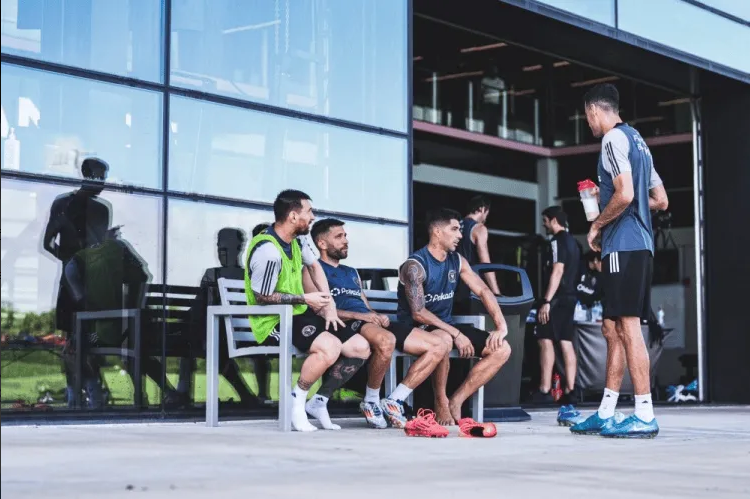 Luis Suarez trở lại Inter Miami và chuẩn bị cho trận gặp Philadelphia