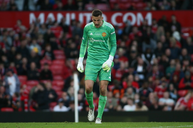 Stuttgart quan tâm thủ môn Vitek của Manchester United, Man United sẵn sàng cho mượn cầu thủ này