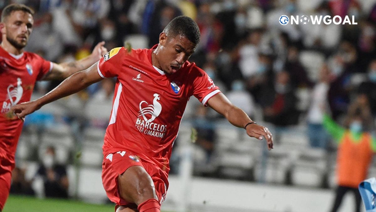 ​Chelsea considering Samuel Lino swoop