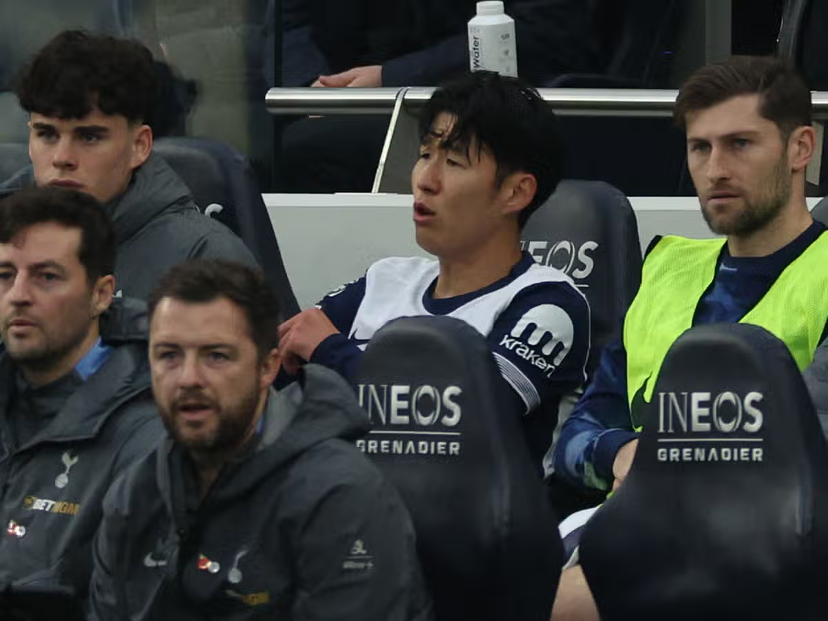 Ange Postecoglou Addresses Heung-Min Son's Reaction to Substitution Amidst Spurs' Dominant Win