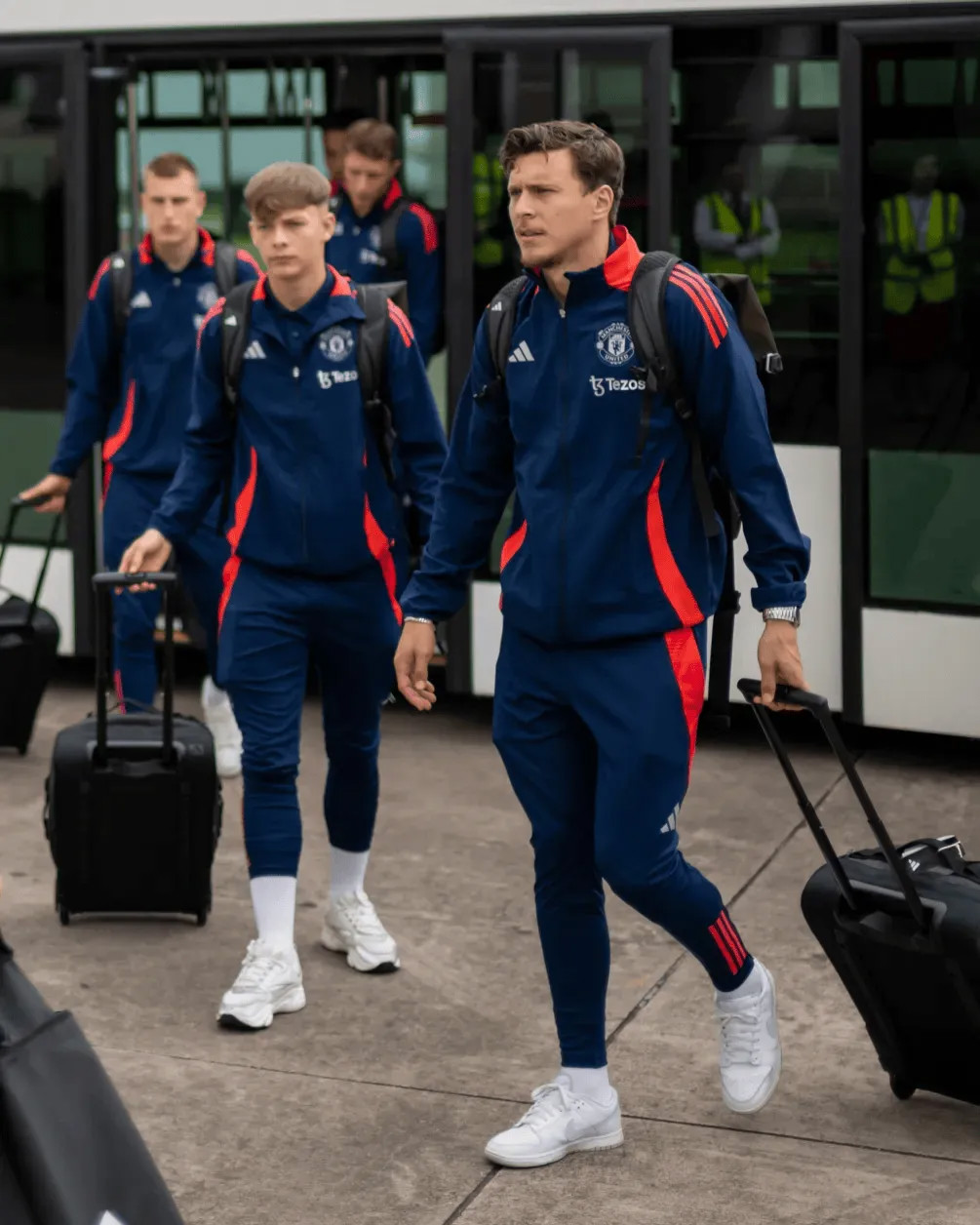 Man Utd lên kế hoạch tỉ mỉ cho tiền mùa giải, cầu thủ ấn định thời gian ngủ và ăn