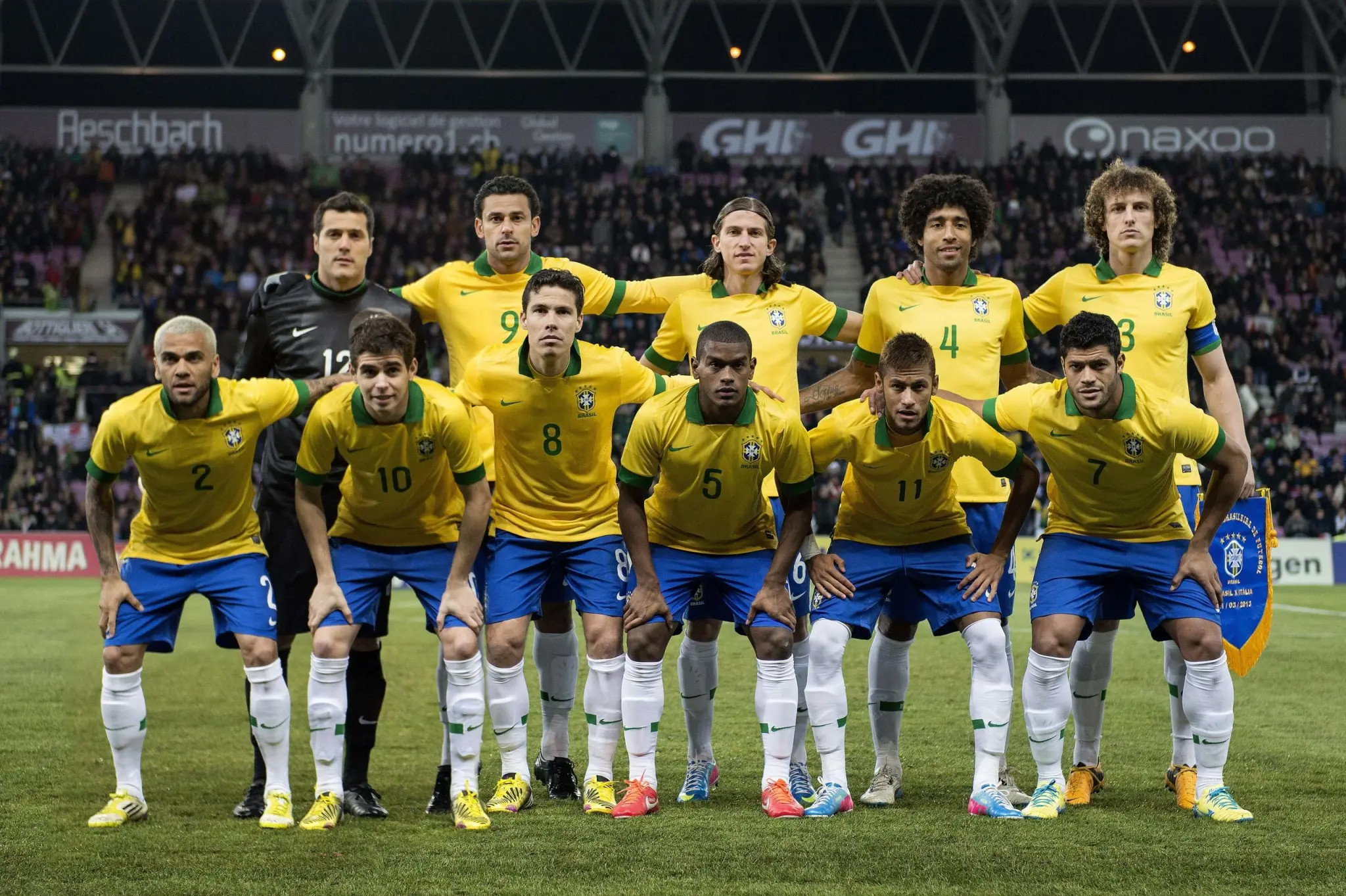 Oscar: Khả nằng của cầu thủ Brazil ở thế hệ chúng tôi rất cao, nhưng các cầu thủ hiện tại khác với chúng tôi