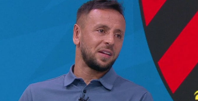 Rafinha nói về việc giải nghệ: Đây là khoảnh khắc đặc biệt, tôi đã đạt được mọi ước mơ của mình trong bóng đá