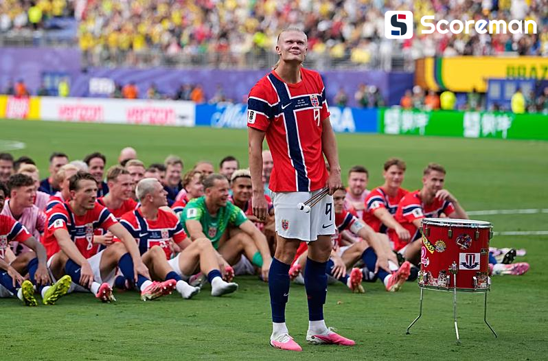 한국 축구, '4년 7개월' FIFA 랭킹 32위 추락, 일본 17위로 ↑…스페인, 3개월 만에 1위 탈환