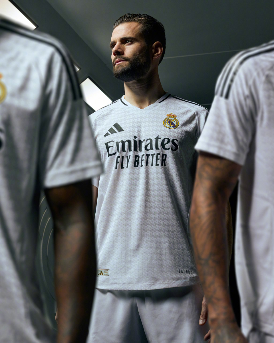 ​Áo thi đấu sân nhà Real Madrid cho mùa giải 2024-25