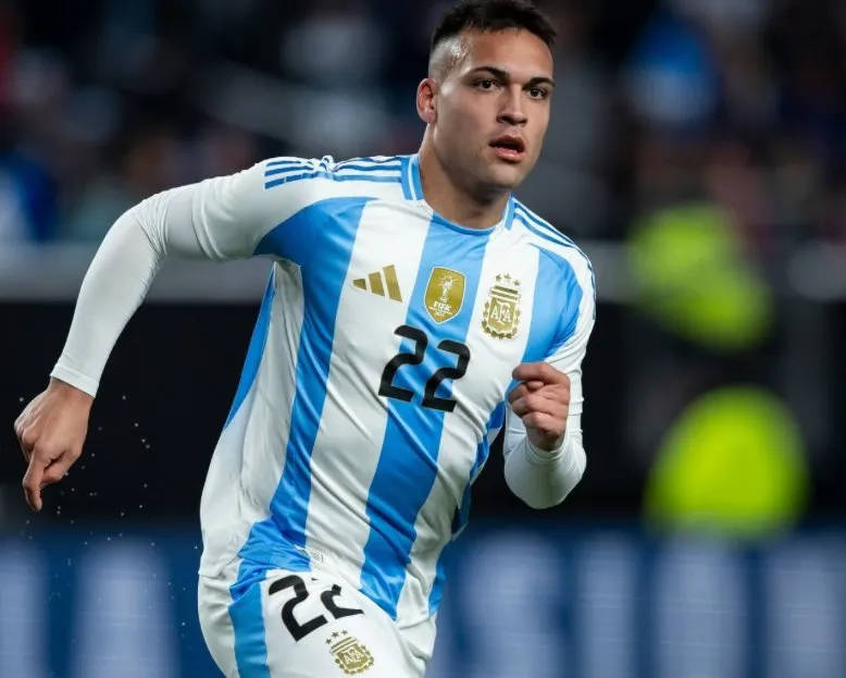 Argentina: Lautaro chấn thương gân kheo đùi trái, rút khỏi đội tuyển quốc gia