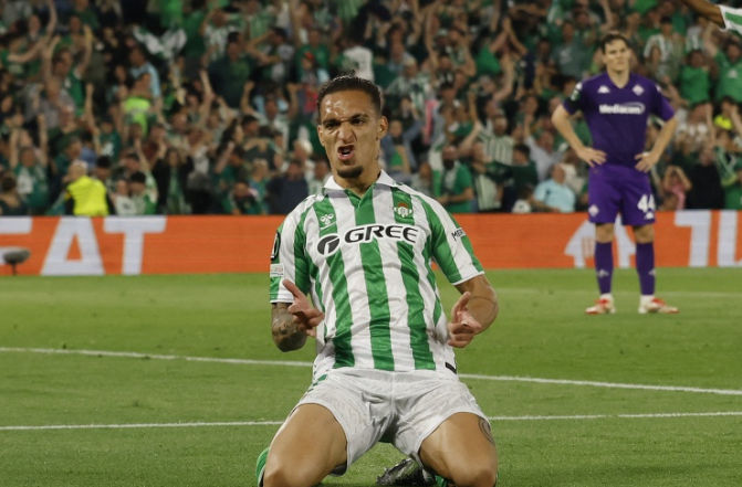 Anthony: Lựa chọn duy nhất của tôi là Betis, nhưng tôi cũng rất biết ơn Manchester United