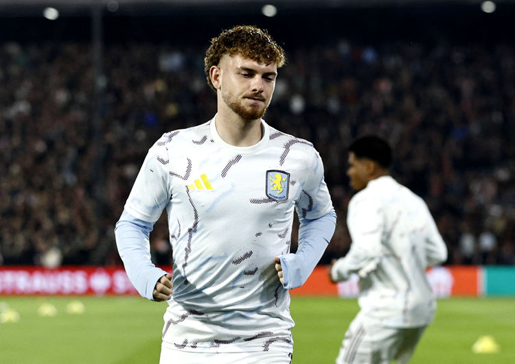 Elliott tiếp tục ở lại Aston Villa: Đàm phán hủy điều khoản mua đứt với Liverpool thất bại