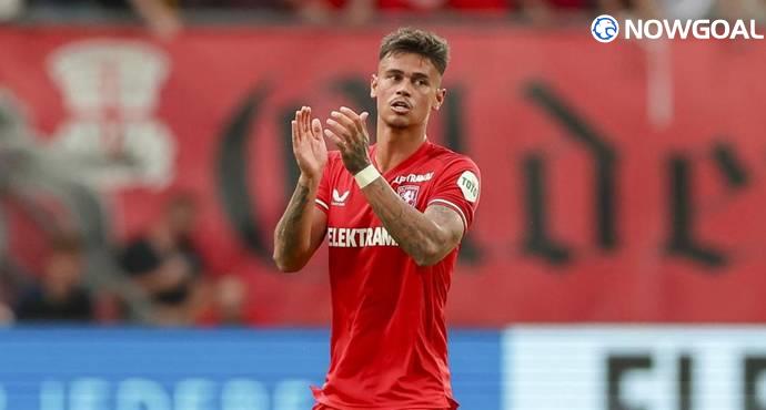​FC Twente Frustrated as Mees Hilgers Misses Training Without Notice Ahead of New Season