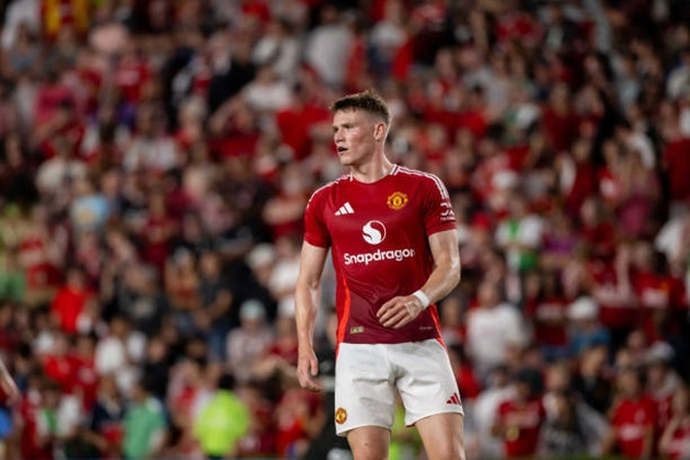 Nhắm McTominay, Napoli có ngay câu trả lời từ M.U