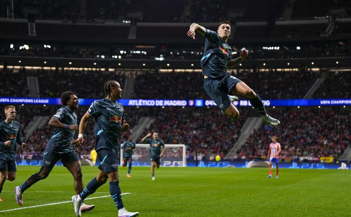 Gimenez's Late Heroics Propel Atletico to Victory Over Leipzig