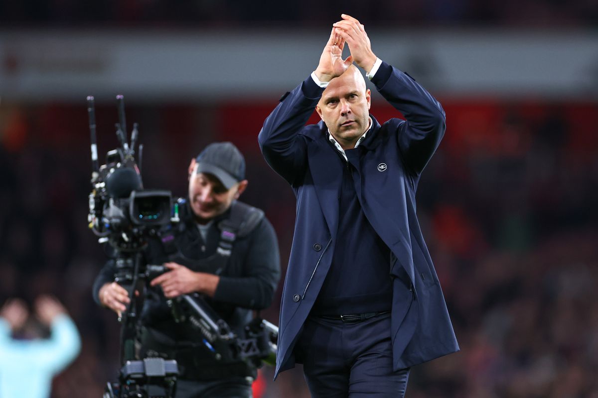 Liverpool Clinches Thrilling 3-2 Victory Over Brighton in Carabao Cup