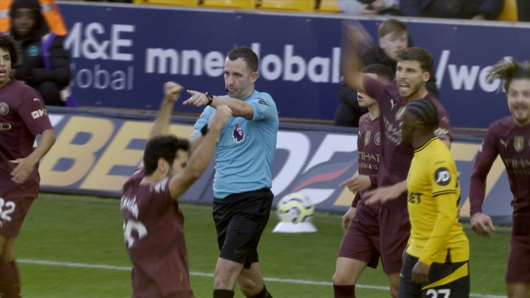 Controversial Late Goal: Was Man City's Winner Against Wolves the Right Call?