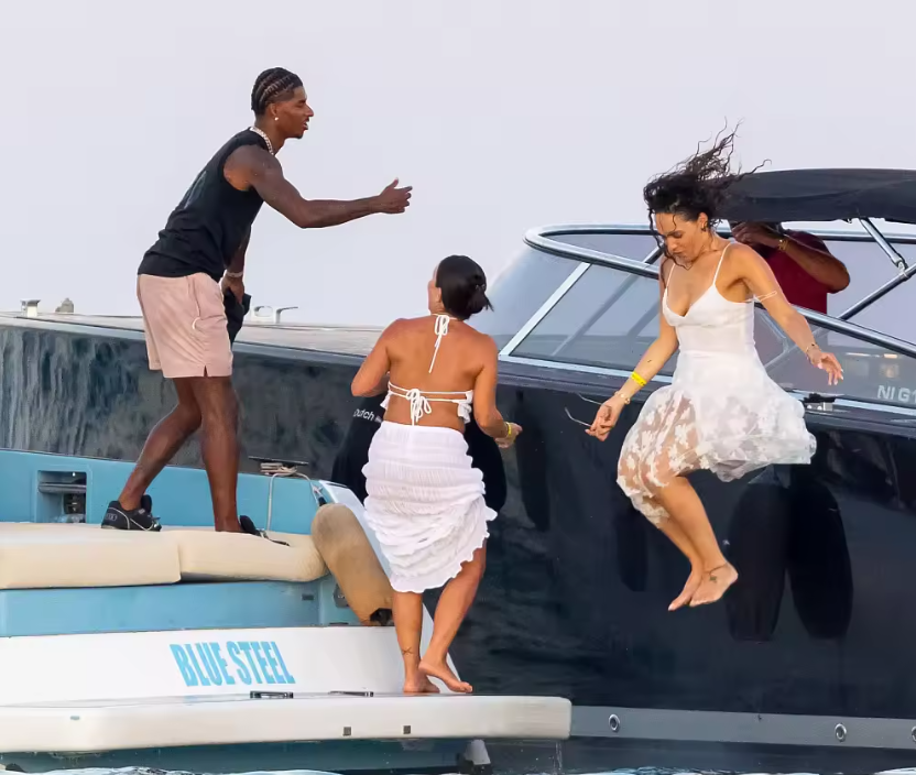 Rashford enjoys a luxurious vacation, sailing with friends and over ten women