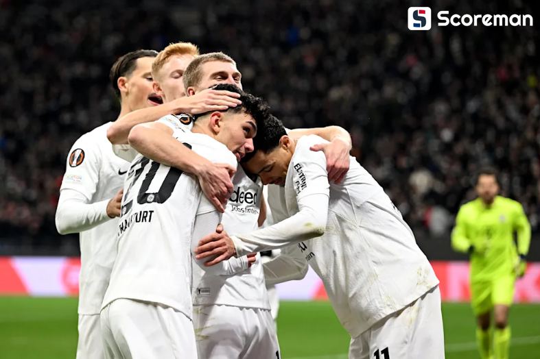 프랑크푸르트, 페렌크바로스 2-0 제압...16강 직행 유망