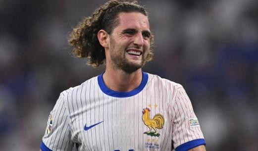 Tại sao Adrien Rabiot cần chuyển đến Man United?
