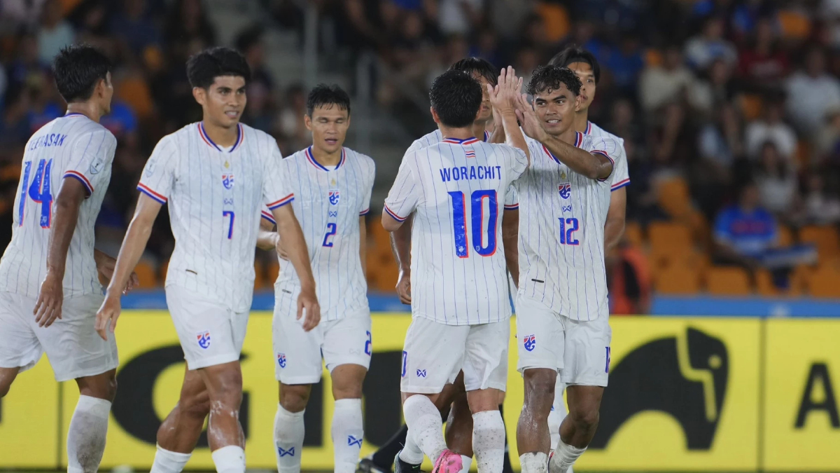 Thái Lan thắng Philippines 1-0 trên sân khách, Waris đánh đầu quyết định mang về 3 điểm quan trọng