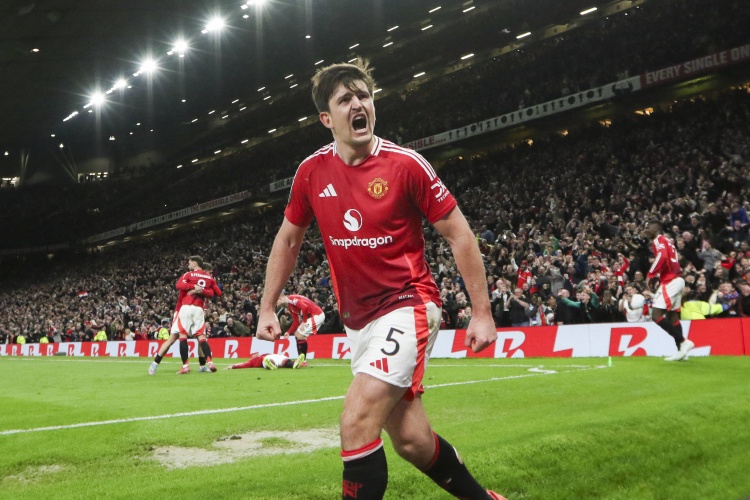 Agbonlahor và Alan Brazil chỉ trích quyết định có thể bán Maguire của M.U