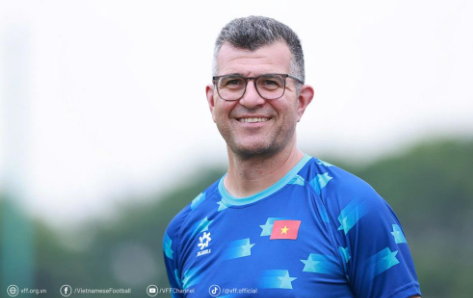 ĐT Việt Nam công bố tân HLV trưởng, chốt thời gian hội quân cho VCK Asian Cup