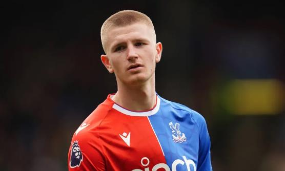 Liverpool kiên trì theo đuổi Adam Wharton 09:21 thứ bảy, 07/09/2024