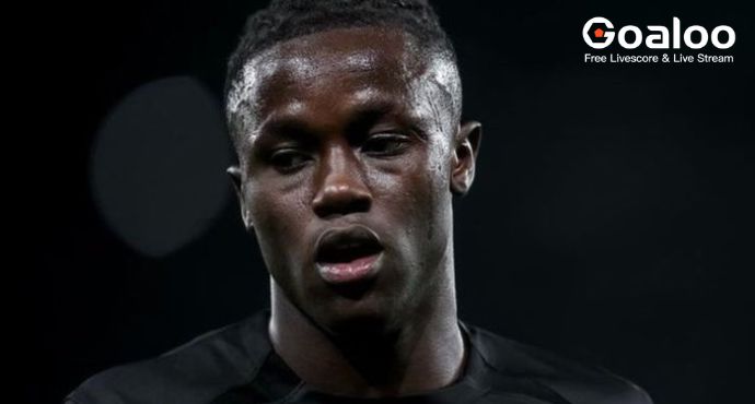 Premier League Giants Battle for Young Sporting CP Gem