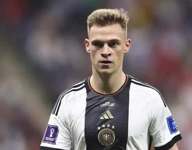 Kimmich mong được đảm nhiệm đội trưởng mới của tuyển Đức: Gundogan nghỉ, đội trưởng tương lai vẫn chưa xác định