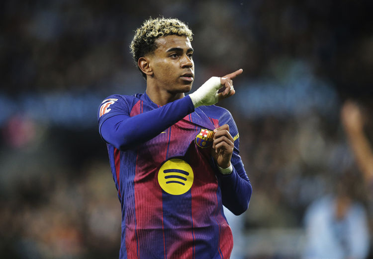 Danh sách cầu thủ vượt qua đối thủ thành công tại 5 giải đấu hàng đầu: Yamal dẫn đầu vượt trội, Doku, Mbappe, Vinicius đều góp mặt