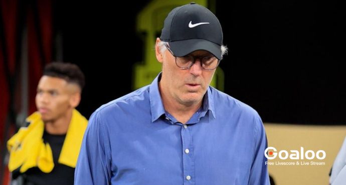 Al Ittihad Sacks Laurent Blanc After Defeat to Al Nassr