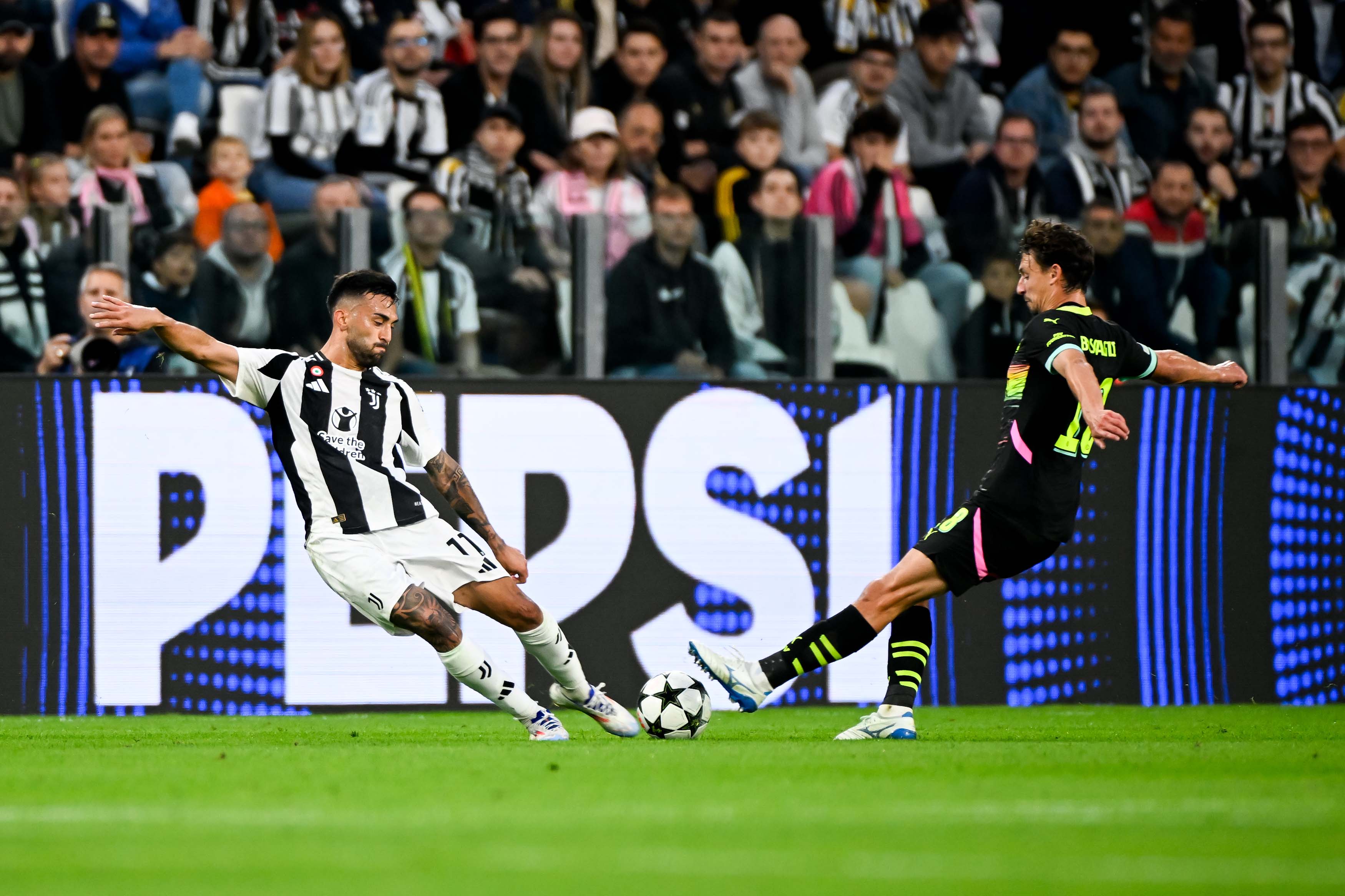 Kết quả Cúp C1: Juventus 3-1 PSV Eindhoven