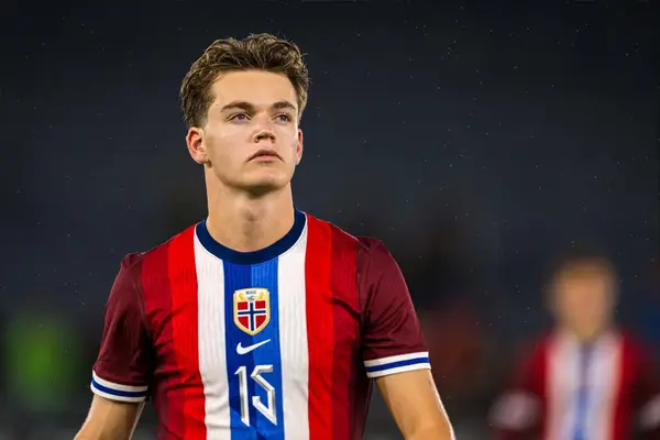 Arsenal is working hard to secure the signing of Nypan