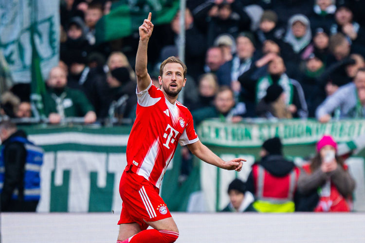 Nếu lập cú đúp trước Dortmund, Kane sẽ trở thành cầu thủ thứ 3 trong lịch sử Bundesliga có 4 trận liên tiếp lập đúp