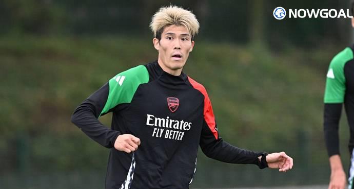 Ajax Eye Takehiro Tomiyasu as Defensive Reinforcement After Arsenal Exit