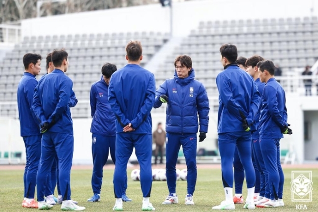 홍명보호, 벤투호처럼 8경기 조기본선행 도전…‘신구조화’ 모드여서 더 절실