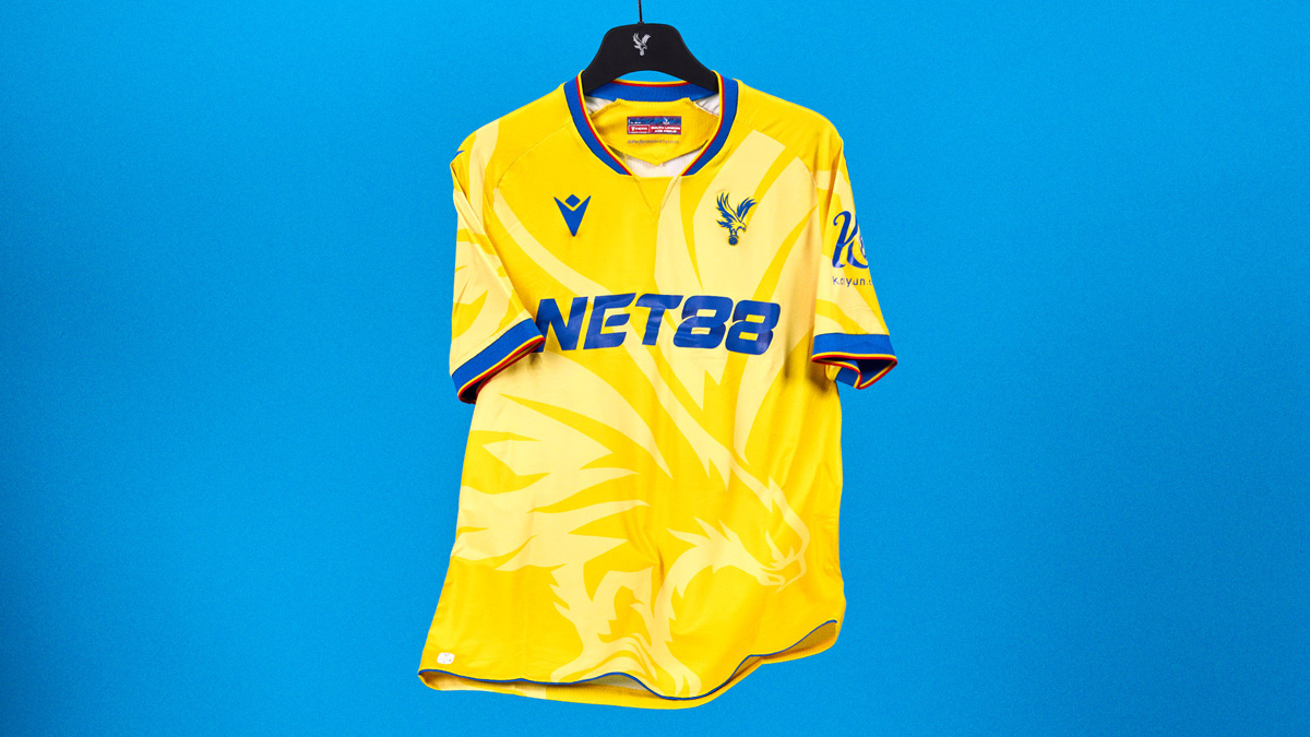 Áo đấu sân khách Crystal Palace cho mùa giải 2024-25