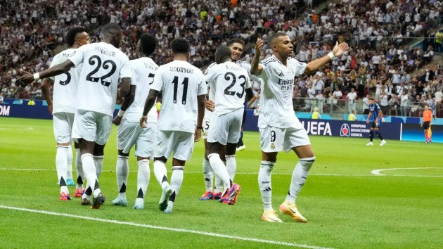 Mbappe đối mặt với nguy cơ phải ngồi dự bị