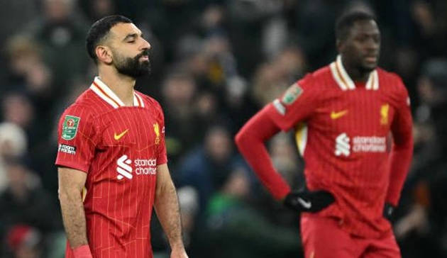 Liverpool Thất Bại Trước Tottenham: Áp Lực Trước Trận Lượt Về