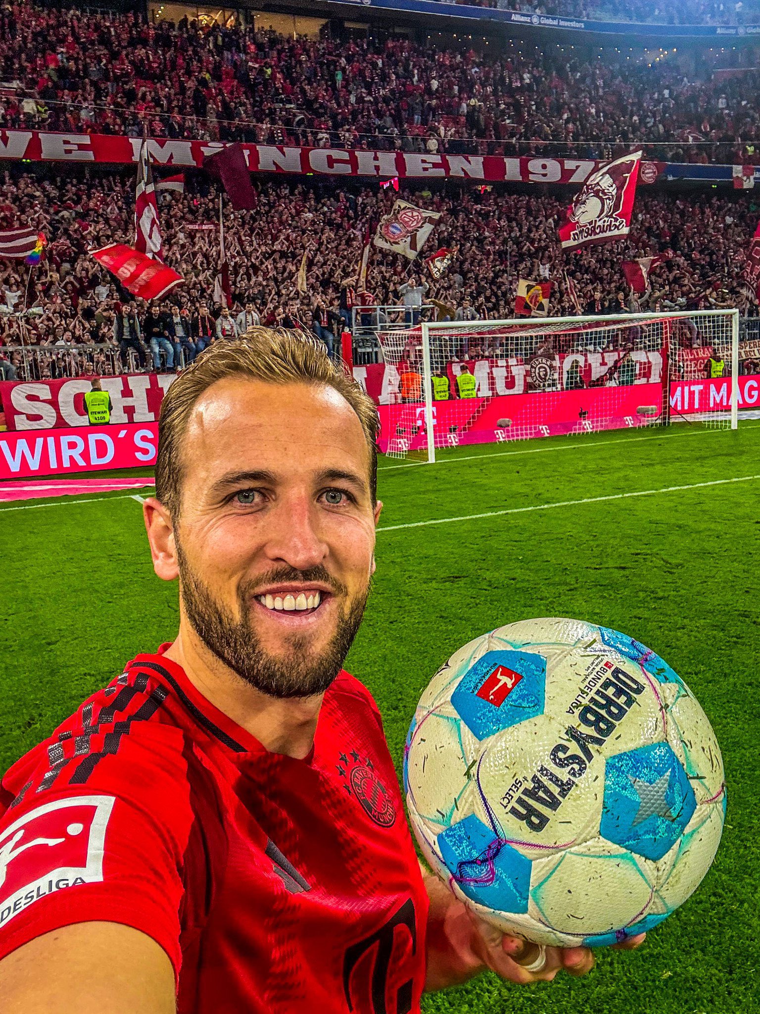 Harry Kane Shines with Hat Trick in Bayern Munich's 4-0 Victory Over Stuttgart