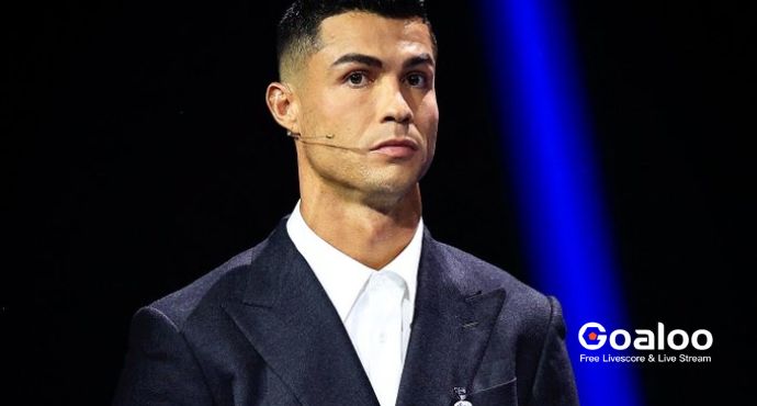 Cristiano Ronaldo Clinches Globe Soccer Best Player Award at 40